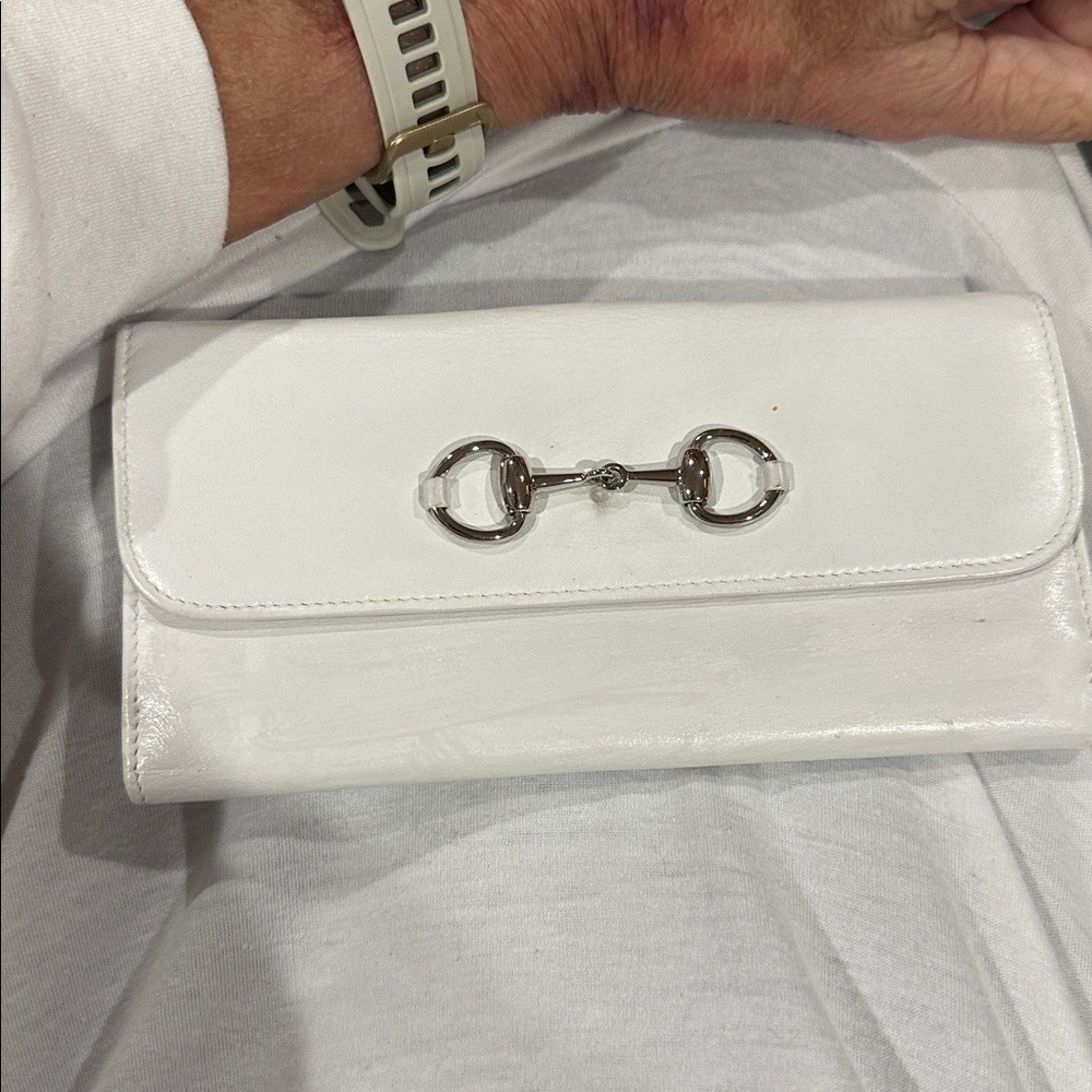 GUCCI WHITE HORSE-BIT LOBG WALLET. EUC STUNNING CONDITION - Picture 7 of 9